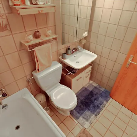 Apartment Spacieux Au Coeur Du *